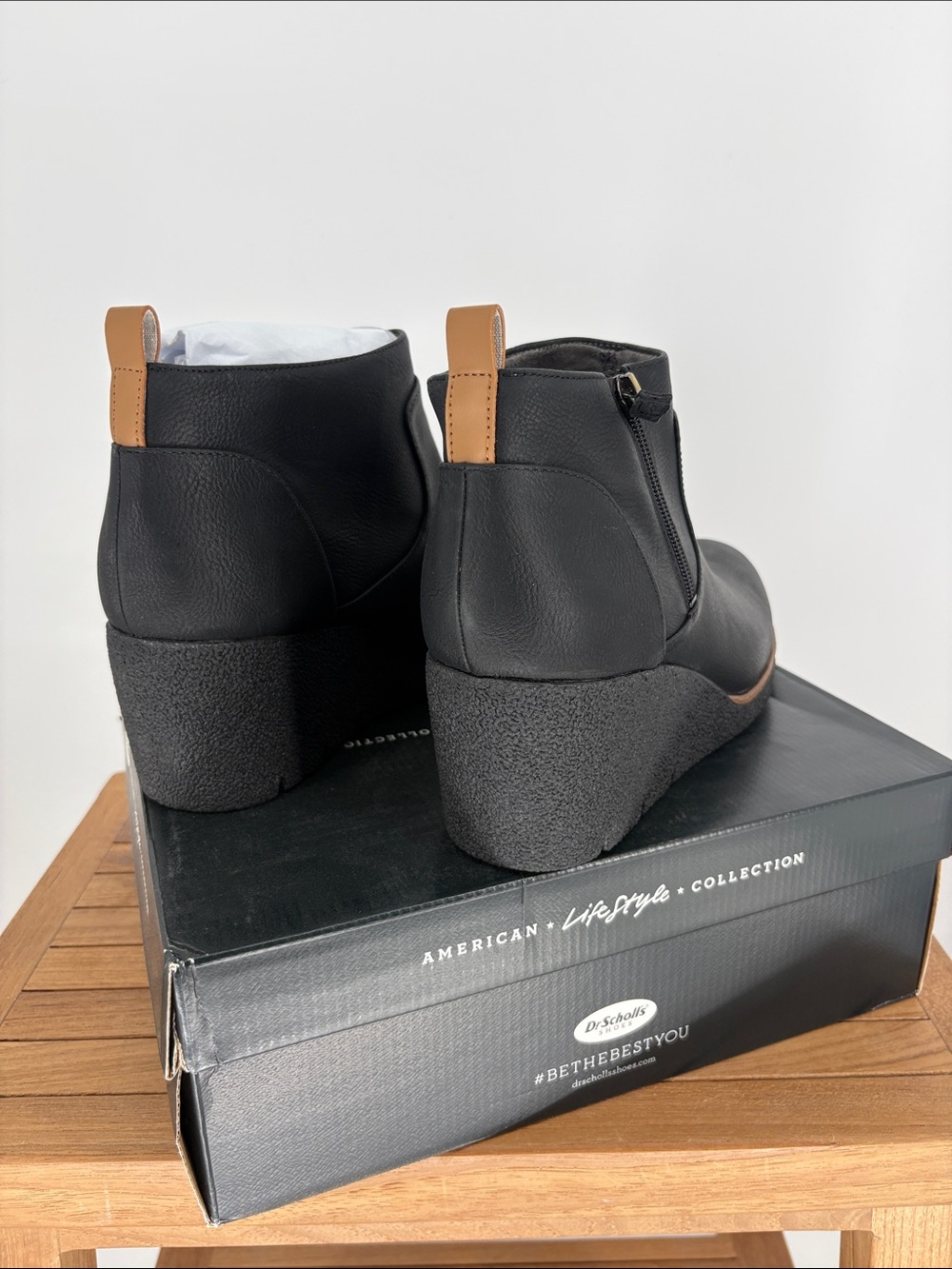 New Dr. Scholl's Black Wedge Ankle Booties with Brown Pull Tab size 11M - Picture 3 of 7